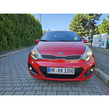 Kia Rio  Hatchback 2012,  1.2 benzyna - Na sprzedaż za 17 900 zł - Ruda Śląska - zdjęcie 2