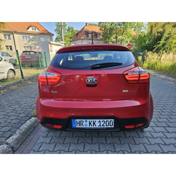 Kia Rio  Hatchback 2012,  1.2 benzyna - Na sprzedaż za 17 900 zł - Ruda Śląska - zdjęcie 5