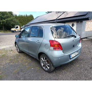 Toyota Yaris  Hatchback 2009,  1.3 benzyna, automat - Na sprzedaż za 7 500,00 zł - Tarnów - zdjęcie 4