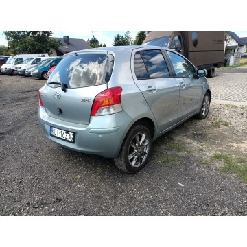 Toyota Yaris  Hatchback 2009,  1.3 benzyna, automat - Na sprzedaż za 7 500,00 zł - Tarnów - zdjęcie 3