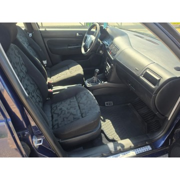 Volkswagen Golf  Kombi 2002,  1.9 diesel - Na sprzedaż za 5 400,00 zł - Pabianice - zdjęcie 12