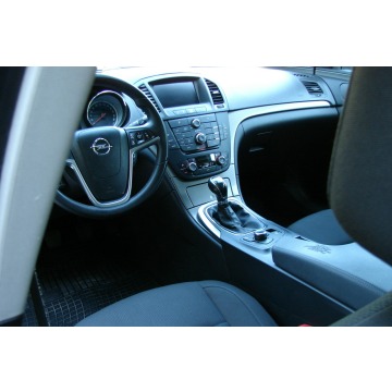 Opel Insignia  Kombi 2010,  2.0 diesel - Na sprzedaż za 12 900 zł - Piła - zdjęcie 10