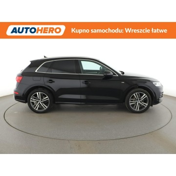 Audi Q5  SUV 2020,  2.0 hybryda, automat - Na sprzedaż za 111 200 zł - Warszawa - zdjęcie 10