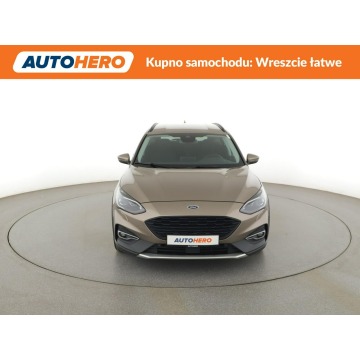 Ford Focus  Kombi 2019,  2.0 diesel, automat - Na sprzedaż za 51 900 zł - Warszawa - zdjęcie 11