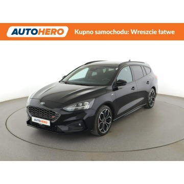 Ford Focus - ST-Line kamera navi HUD grzane fotele hak panorama LED