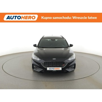 Ford Focus  Kombi 2018,  2.0 diesel - Na sprzedaż za 52 800 zł - Warszawa - zdjęcie 11