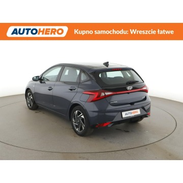 Hyundai i20  Hatchback 2023,  1.0 benzyna, automat - Na sprzedaż za 63 600 zł - Warszawa - zdjęcie 4