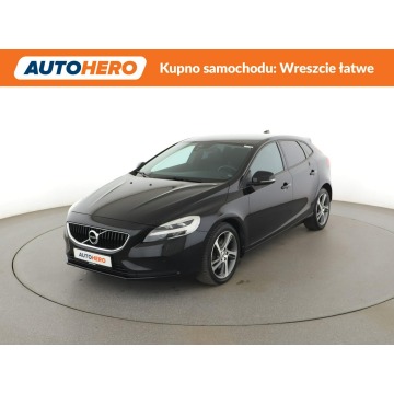 Volvo V40 - Momentum automat T3 navi kamera tempomat grzane fotele LED