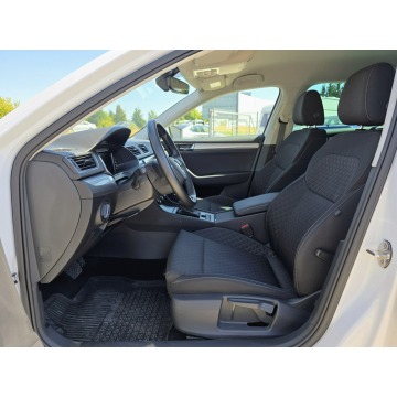 Skoda Superb  Kombi 2023,  2.0 diesel, automat - Na sprzedaż za 94 900 zł - Wrocław - zdjęcie 11