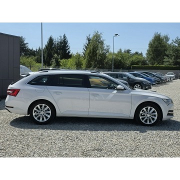 Skoda Superb  Kombi 2023,  2.0 diesel, automat - Na sprzedaż za 94 900 zł - Wrocław - zdjęcie 10