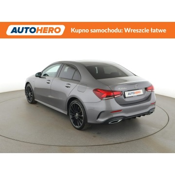 Mercedes - Benz A-klasa  Sedan/Limuzyna 2020,  1.3 hybryda, automat - Na sprzedaż za 85 300 zł - Warszawa - zdjęcie 4
