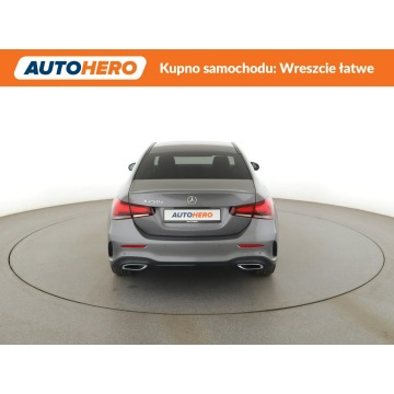 Mercedes - Benz A-klasa  Sedan/Limuzyna 2020,  1.3 hybryda, automat - Na sprzedaż za 85 300 zł - Warszawa - zdjęcie 7
