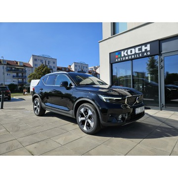 Volvo   SUV 2022,  2.0 benzyna, automat - Na sprzedaż za 149 900 zł - Tychy - zdjęcie 8