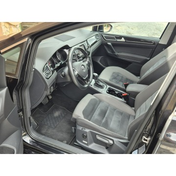 Volkswagen Golf Sportsvan  Hatchback 2015,  2.0 diesel, automat - Na sprzedaż za 47 900 zł - Radom - zdjęcie 11