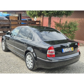 Skoda Superb  Sedan/Limuzyna 2007,  2.0 benzyna - Na sprzedaż za 18 900 zł - Radom - zdjęcie 7