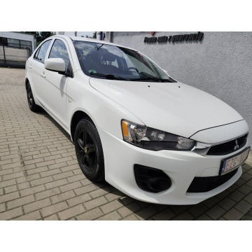 Mitsubishi Lancer  Hatchback 2017,  1.6 benzyna - Na sprzedaż za 29 900 zł - Zgierz - zdjęcie 10