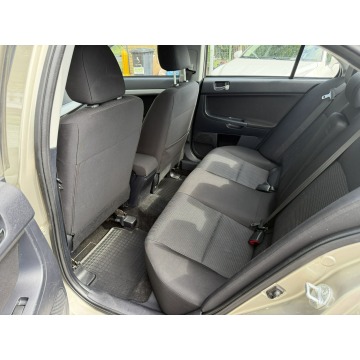 Mitsubishi Lancer  Sedan/Limuzyna 2011,  1.6 benzyna - Na sprzedaż za 18 900 zł - Otwock Mały - zdjęcie 7