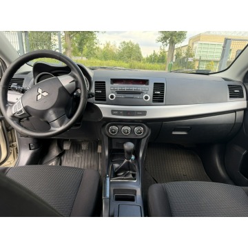 Mitsubishi Lancer  Sedan/Limuzyna 2011,  1.6 benzyna - Na sprzedaż za 18 900 zł - Otwock Mały - zdjęcie 11