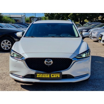 Mazda 6  Kombi 2019,  2.0 benzyna, automat - Na sprzedaż za 69 900 zł - Szczecin - zdjęcie 2