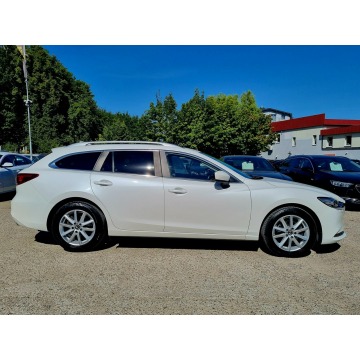 Mazda 6  Kombi 2019,  2.0 benzyna, automat - Na sprzedaż za 69 900 zł - Szczecin - zdjęcie 4