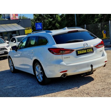 Mazda 6  Kombi 2019,  2.0 benzyna, automat - Na sprzedaż za 69 900 zł - Szczecin - zdjęcie 7