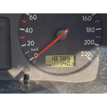 Volkswagen Golf  Hatchback 1999,  1.4 benzyna - Na sprzedaż za 5 500,00 zł - Bydgoszcz - zdjęcie 2