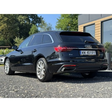 Audi A4  Kombi 2021,  2.0 benzyna, automat - Na sprzedaż za 74 900 zł - Będzin - zdjęcie 12