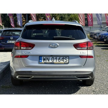 Hyundai i30  Kombi 2022,  1.0 benzyna - Na sprzedaż za 41 900 zł - Będzin - zdjęcie 7