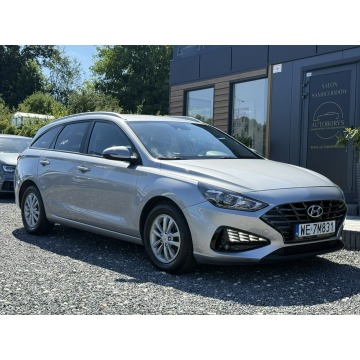Hyundai i30  Kombi 2022,  1.0 benzyna - Na sprzedaż za 45 900 zł - Będzin - zdjęcie 2