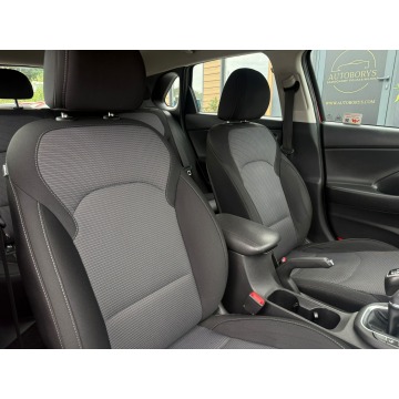 Hyundai i30  Hatchback 2021,  1.5 benzyna - Na sprzedaż za 33 900 zł - Będzin - zdjęcie 11