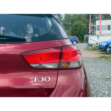 Hyundai i30  Hatchback 2021,  1.5 benzyna - Na sprzedaż za 39 900 zł - Będzin - zdjęcie 8