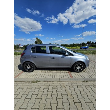 Opel Corsa  Hatchback 2008,  1.2 benzyna - Na sprzedaż za 3 800,00 zł - Głogów - zdjęcie 3