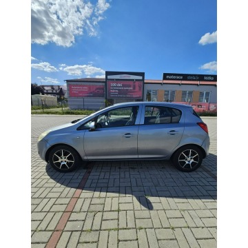 Opel Corsa  Hatchback 2008,  1.2 benzyna - Na sprzedaż za 3 800,00 zł - Głogów - zdjęcie 2