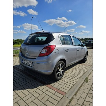 Opel Corsa  Hatchback 2008,  1.2 benzyna - Na sprzedaż za 3 800,00 zł - Głogów - zdjęcie 7