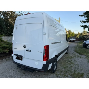 Mercedes - Benz Sprinter 2023,  2.0 diesel - Na sprzedaż za 61 377 zł - Piasek - zdjęcie 4