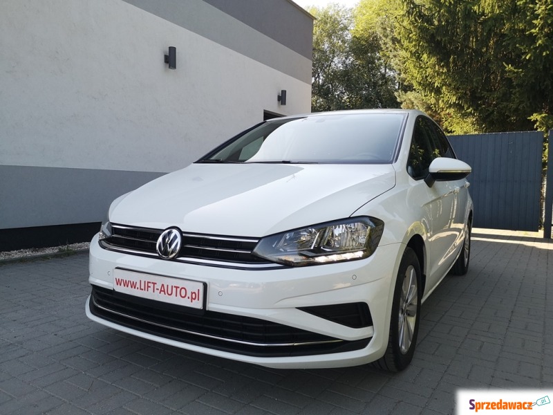 Volkswagen Golf Sportsvan 2018,  1.6 diesel - Na sprzedaż za 45 900 zł - Strzegom