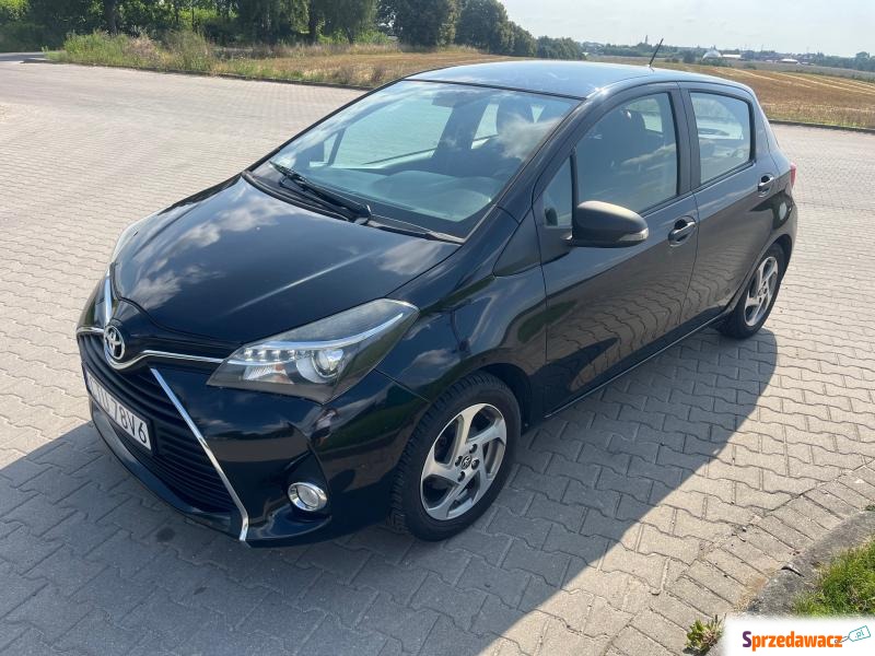 Toyota Yaris  Hatchback 2015,  1.0 benzyna+LPG - Na sprzedaż za 279 000 zł - Chojnice
