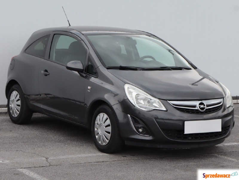 Opel Corsa  Hatchback 2011,  1.4 benzyna - Na sprzedaż za 13 499 zł - Lublin