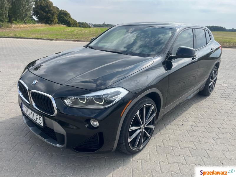 BMW   SUV 2018,  2.0 benzyna, automat - Na sprzedaż za 85 900 zł - Chojnice