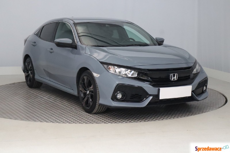 Honda Civic  Hatchback 2017,  1.0 benzyna, automat - Na sprzedaż za 49 999 zł - Zabrze