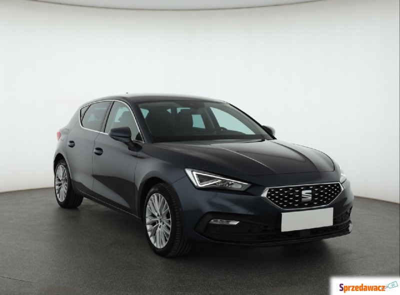 Seat Leon  Hatchback 2020,  1.5 benzyna - Na sprzedaż za 62 999 zł - Piaseczno