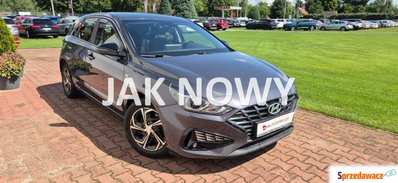 Hyundai i30  Hatchback 2022,  1.0 benzyna - Na sprzedaż za 51 800 zł - Paproć