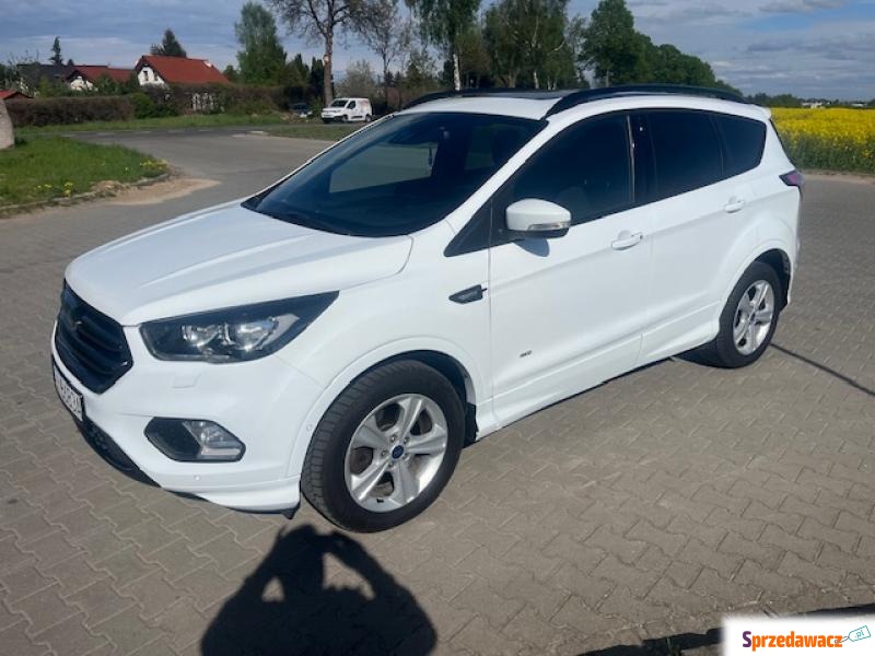Ford Kuga  SUV 2018,  1.5 benzyna, automat - Na sprzedaż za 57 900 zł - Chojnice