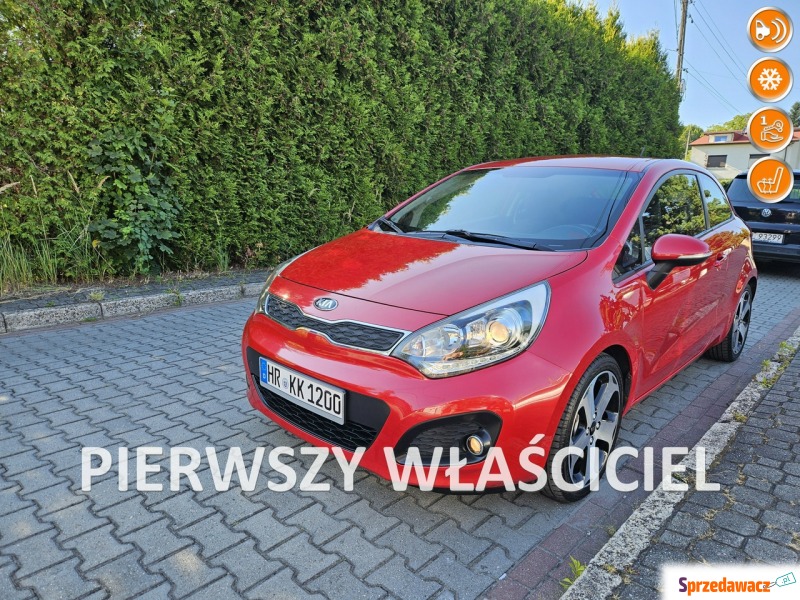 Kia Rio  Hatchback 2012,  1.2 benzyna - Na sprzedaż za 17 900 zł - Ruda Śląska