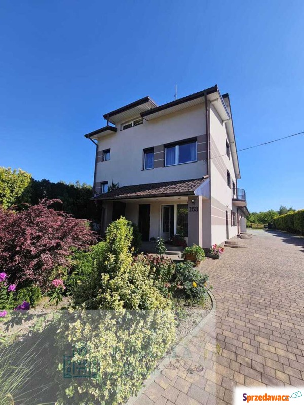 Sprzedam dom Radomsko - ,  pow.  340 m2,  działka:   2135 m2