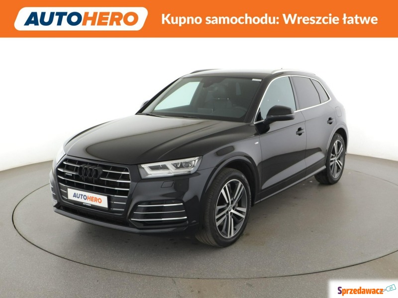Audi Q5  SUV 2020,  2.0 hybryda, automat - Na sprzedaż za 111 200 zł - Warszawa