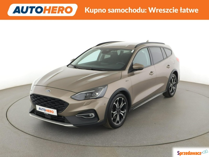 Ford Focus  Kombi 2019,  2.0 diesel, automat - Na sprzedaż za 51 900 zł - Warszawa