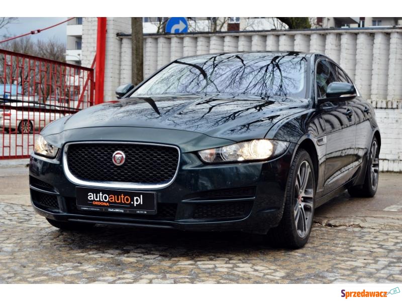Jaguar XE  Sedan/Limuzyna 2016,  3.0 benzyna, automat - Na sprzedaż za 110 000 zł - Warszawa