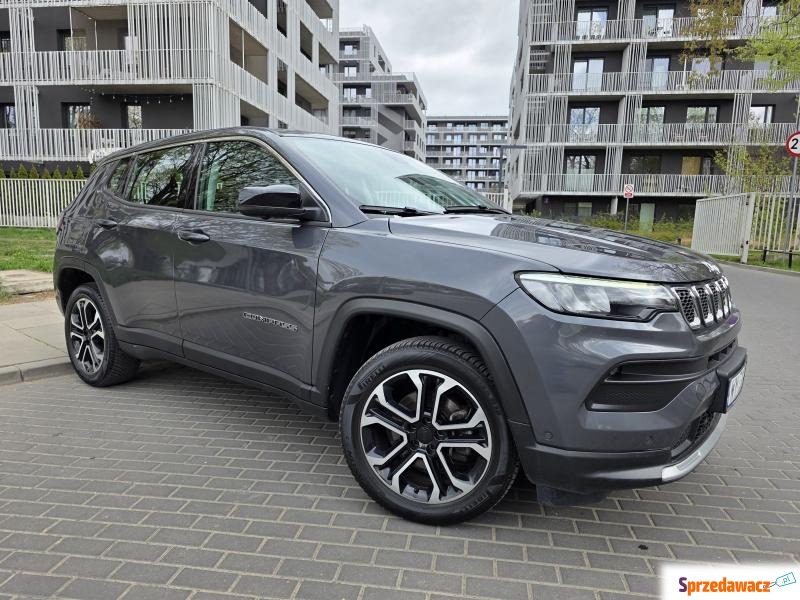 Jeep Compass  Terenowy 2024,  1.5 benzyna, automat - Na sprzedaż za 91 899 zł - Warszawa