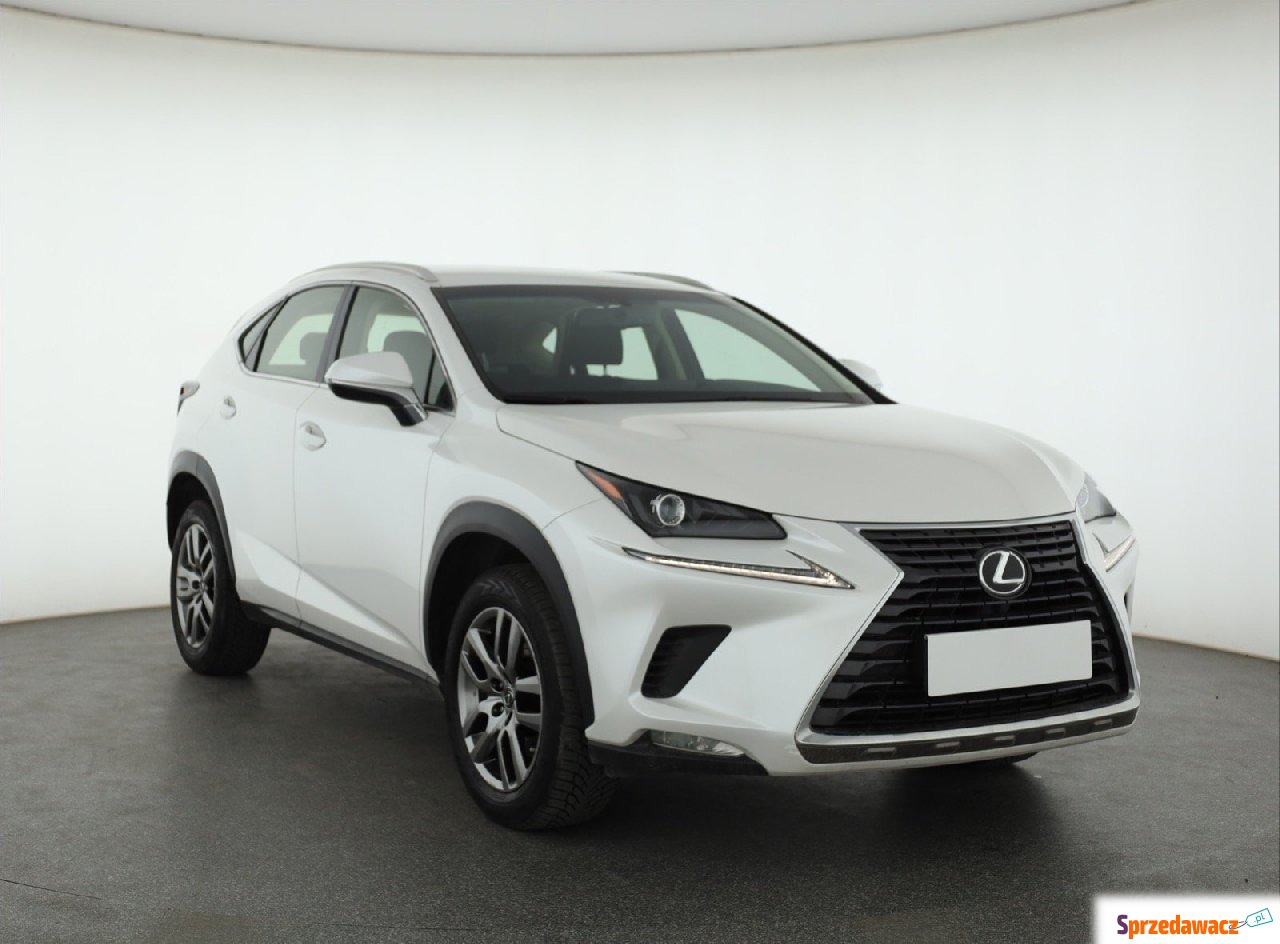 Lexus NX 2018